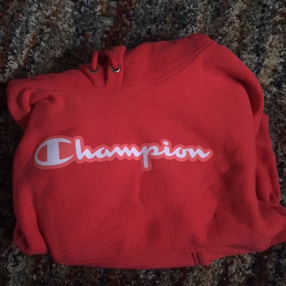red champion hoodie girls